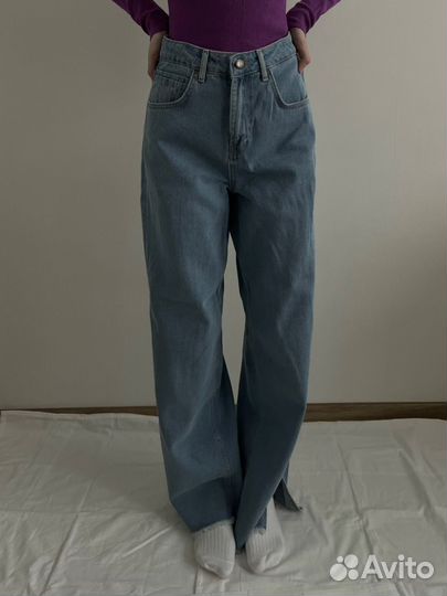 Джинсы голубые с разрезами 2mood