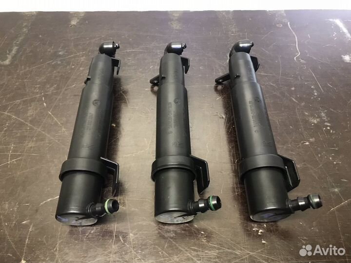 Форсунка омывателя фары правая для Мерседес W211