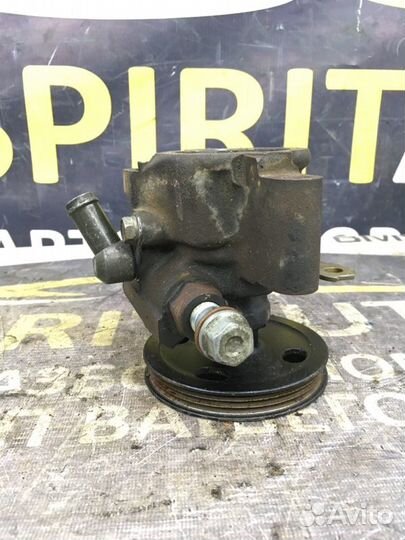 Насос гидроуселителя руля Toyota Rav 4 30 2.0