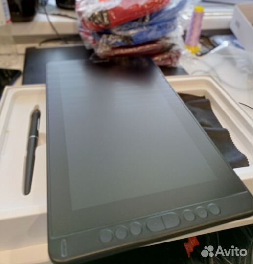 Графический монитор huion kamvas 13