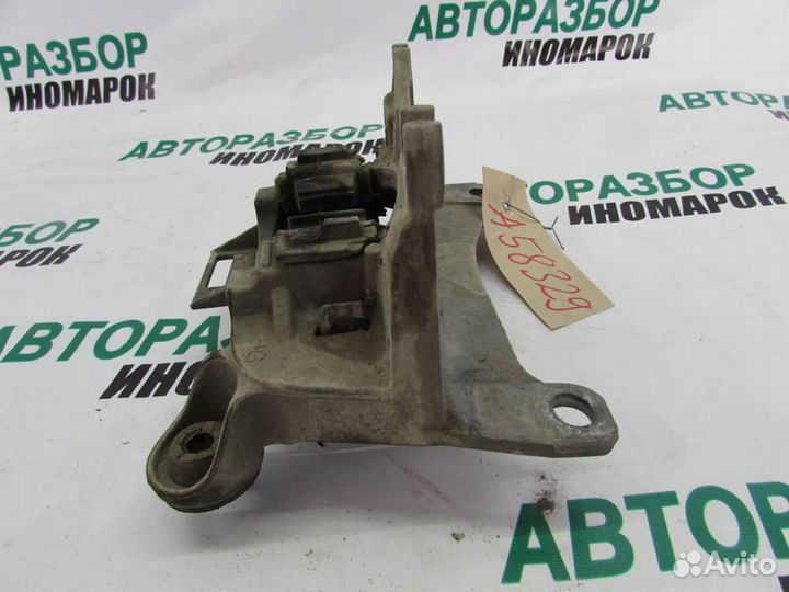 Опора двигателя левая для Renault Fluence 2010