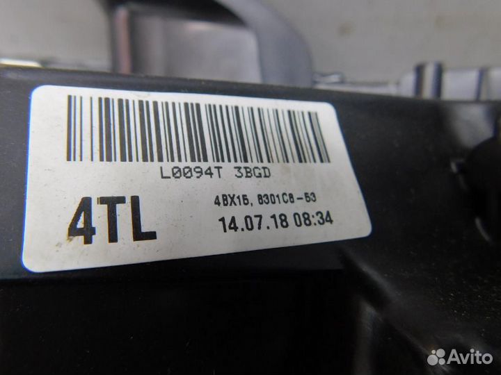 Фара левая Mitsubishi Outlander