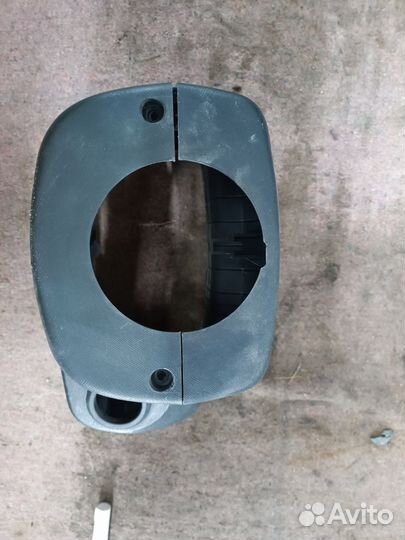 Кожух рулевой колонки kia picanto 1