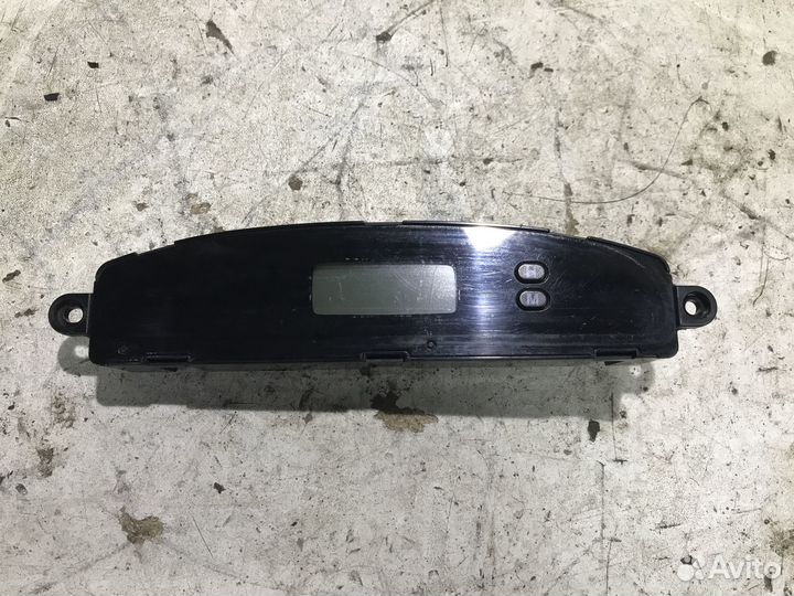 Часы Kia Cerato 1