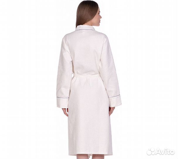 Халат вафельный Home One с кантом отбеленный 56
