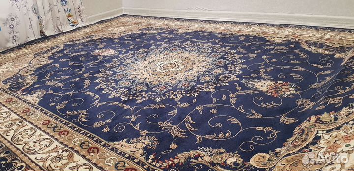 Ковер новый