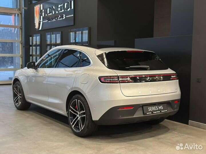 Seres M5 1.5 AT, 2024