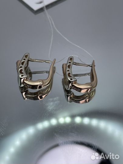 Золотые серьги 5.43 гр