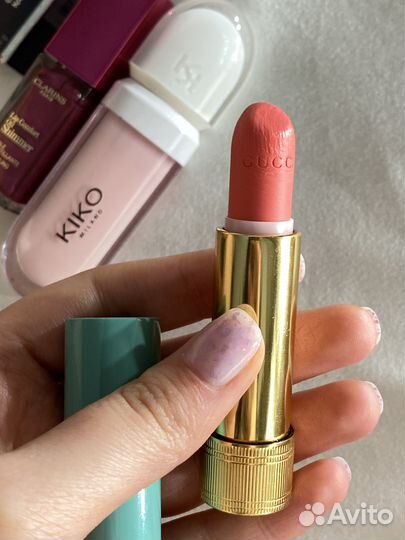 Помада Gucci baume à lèvres Оттенок 2