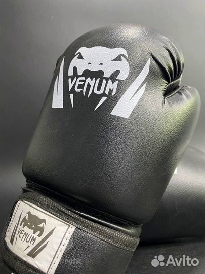 Боксерские перчатки Venum DX Black