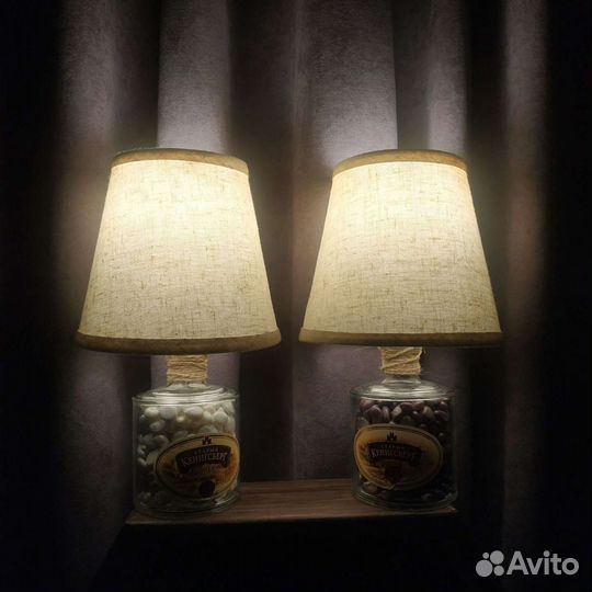 Лампа настольная