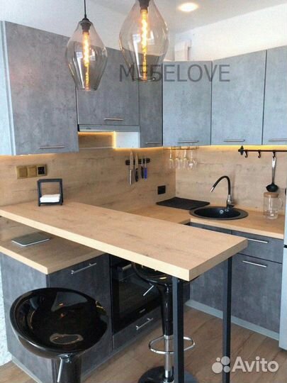 Кухонные гарнитуры на заказ с техникой