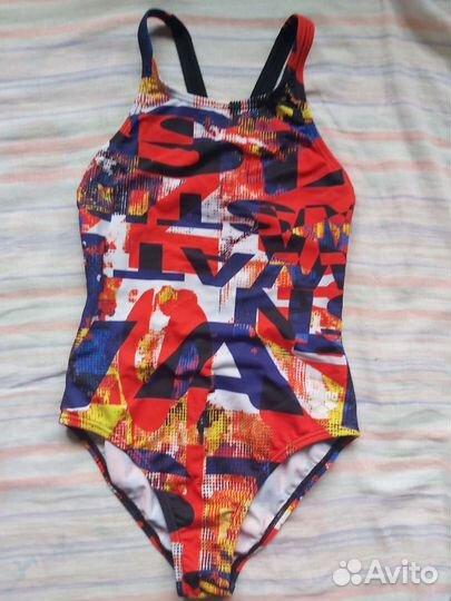 Купальники Арена 128-140 и очки