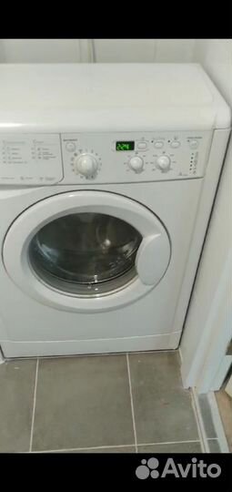 Стиральная машина indesit