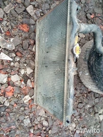 Радиатор охлаждения mitsubishi galant