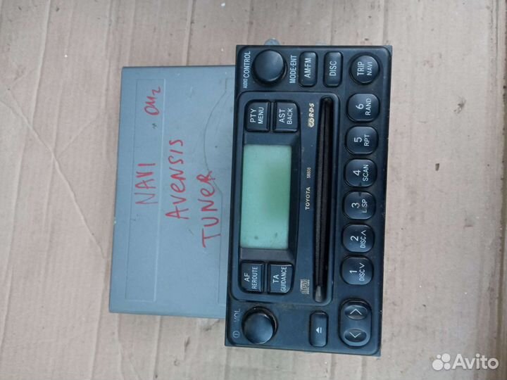 Toyota Avensis блок управления климат-контролем пе