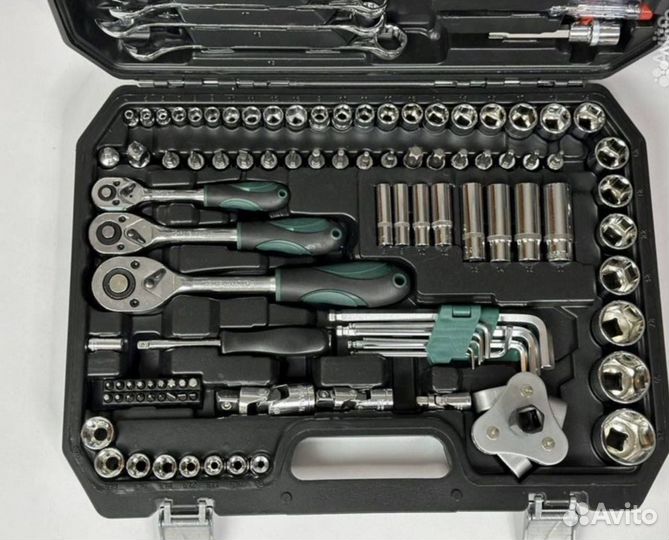 Набор инструментов ToolS 121 предмет Хит