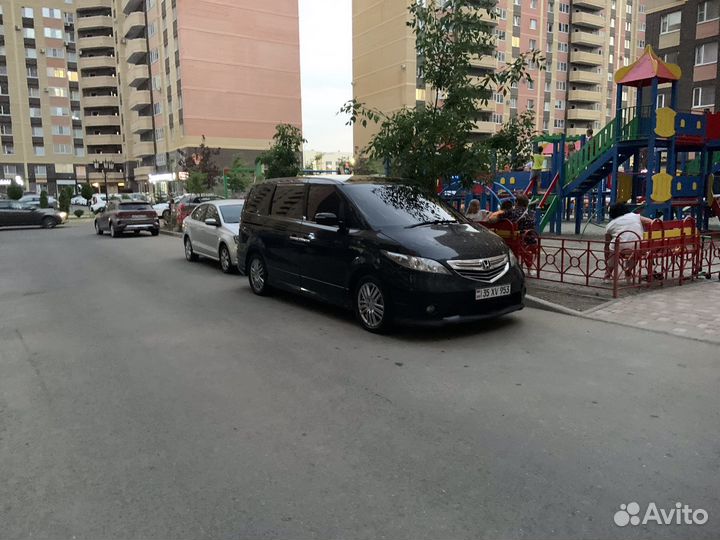 Капот крыло на хонда элюзион