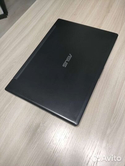 Ноутбук Asus i5 / 8gb / SSD