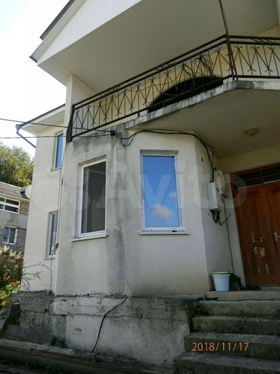 Дом 266 м² на участке 13,7 сот.