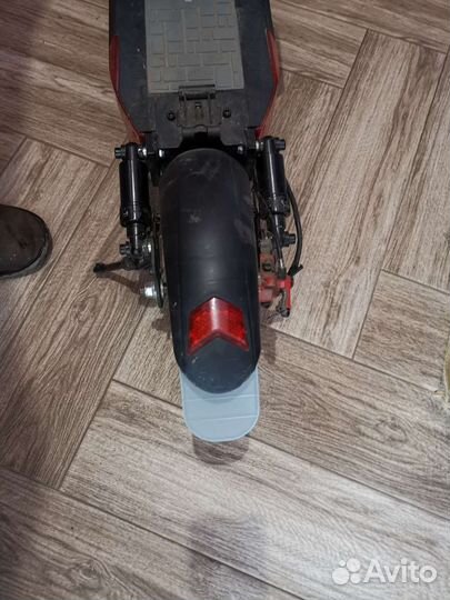 Брызговик для Куго М4