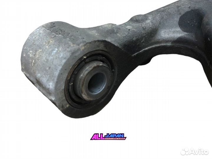 Рычаг подвески передний передний правый Subaru