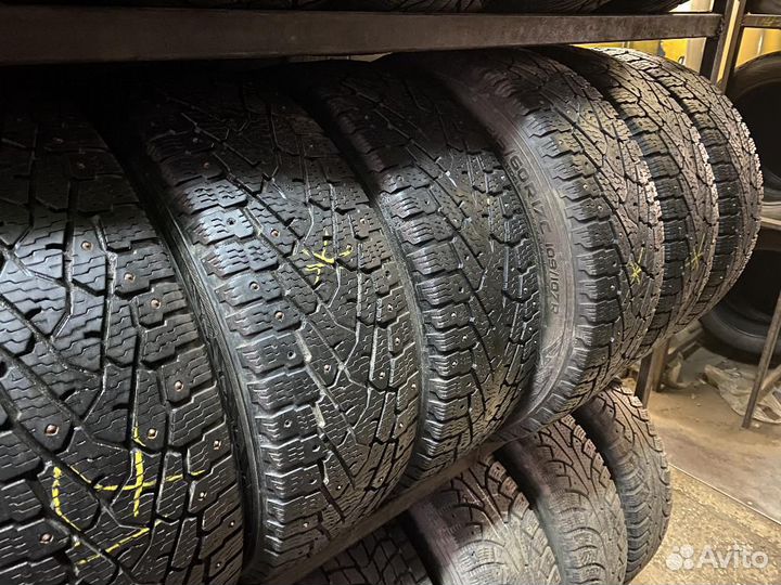 Nokian Tyres Hakkapeliitta C3 215/60 R17
