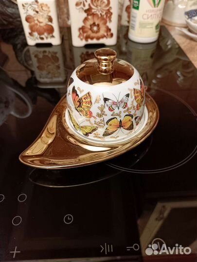 Коллекционные тарелки lefard и к ним два подарка