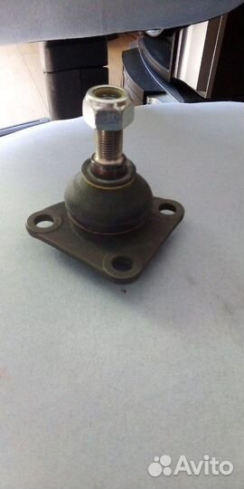 Шаровая опора