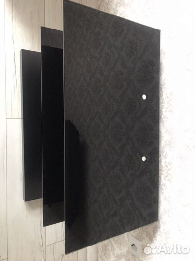 Стеклянная тумба