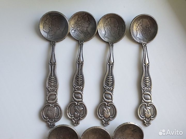 Сувенирные ложки