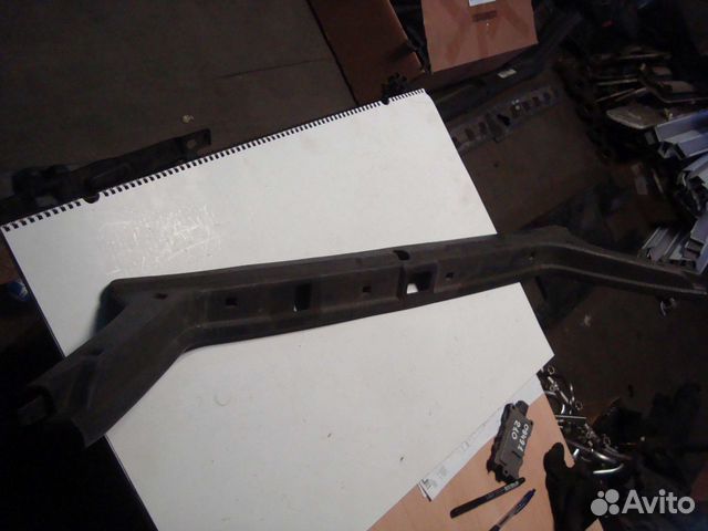 Накладка задней стенки багажного отделения C140 A1