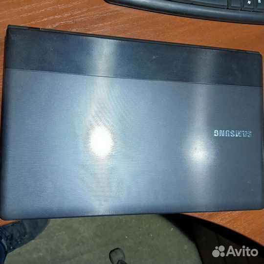 Ноутбук samsung np300v5a