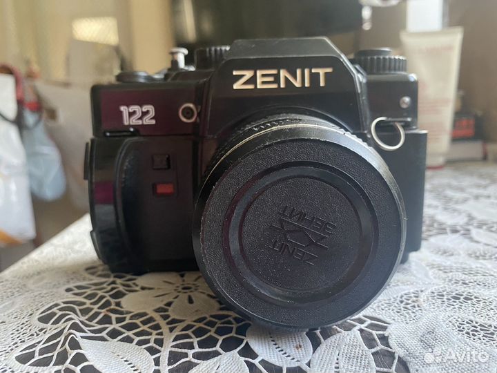 Плёночный фотоаппарат Зенит 122