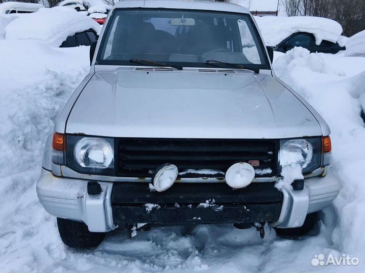 Mitsubishi pajero 92г 3.0 АКПП в разборе