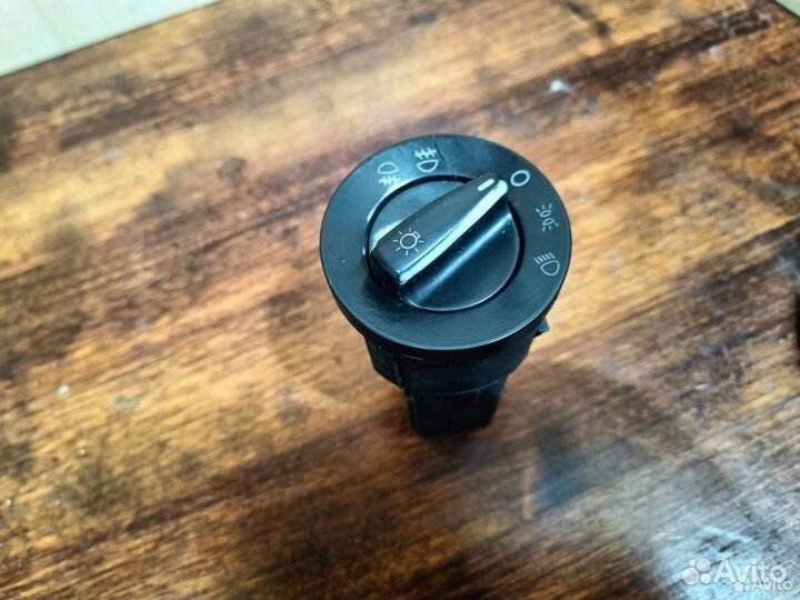 Блок регулировки света Volkswagen Passat