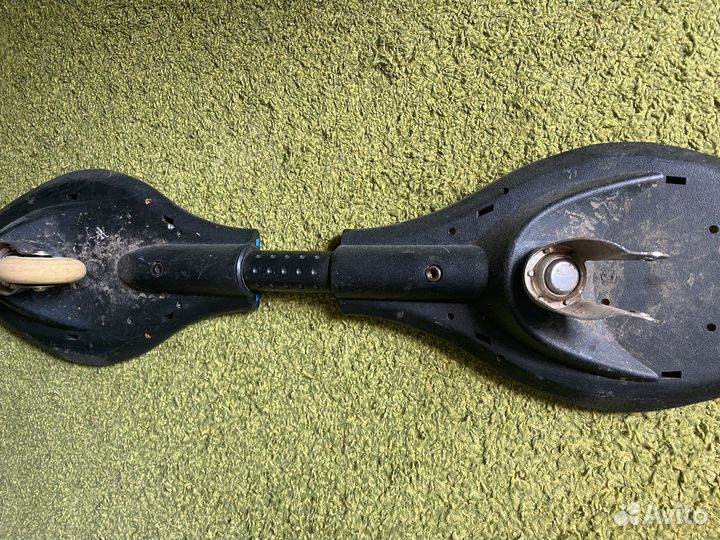 Двухколесный скейтборд