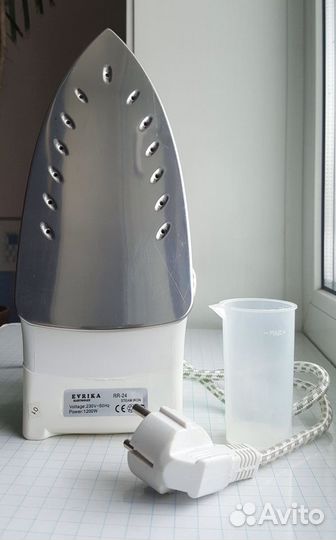 Утюг Evrica новый