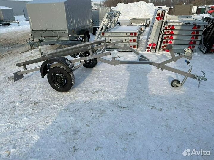 Прицеп лодочный 3.9 м от пфс