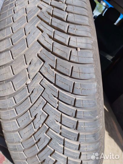 Pirelli Cinturato All Season 215/65 R17 103