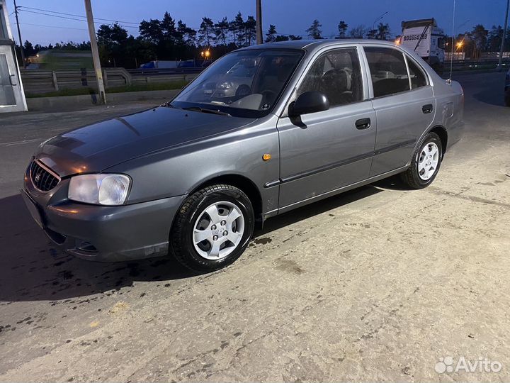 Hyundai Accent, 2005