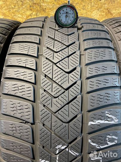 Pirelli Winter Sottozero 3 235/35 R20