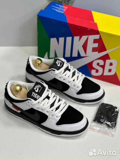 Кроссовки Nike SB Dunk Low x tightbooth