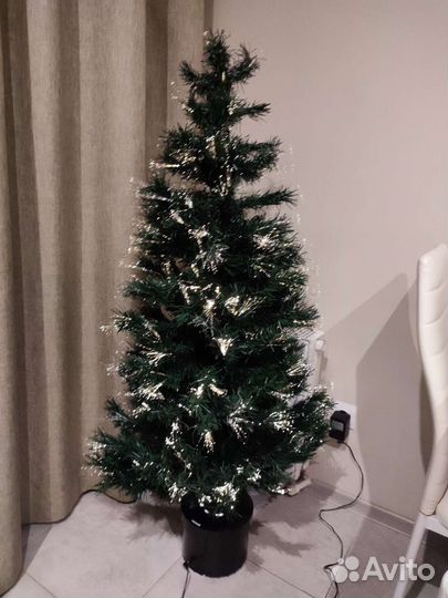 Елка искусственная светящаяся