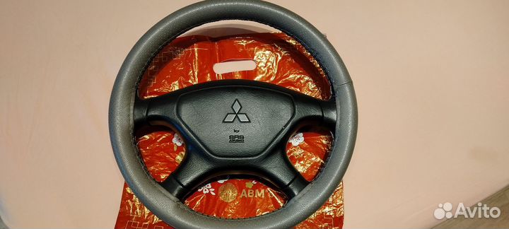 Руль Mitsubishi Carisma