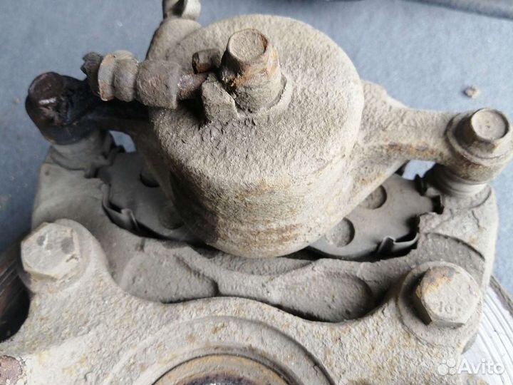 Передний суппорт шевроле Лачетти