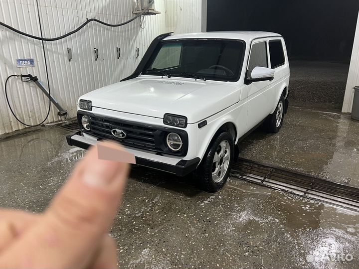 LADA 4x4 (Нива) 1.6 МТ, 2017, 120 000 км