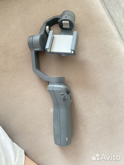 Ручной стабилизатор DJI osmo mobile 2