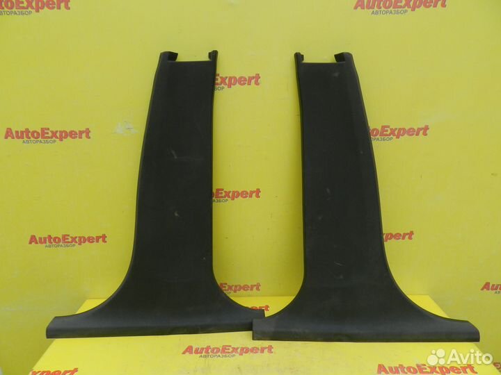 Обшивка центральной стойки Skoda Roomster 06-15