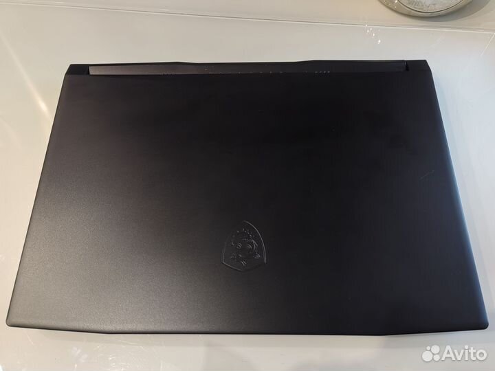 Ноутбук MSI Katana GF66 12UE-1060RU